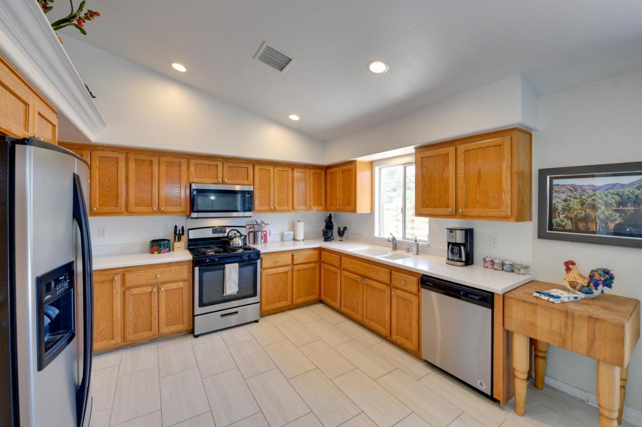 Updated Abode 22 Mi To Joshua Tree National Park! Morongo Valley Bagian luar foto