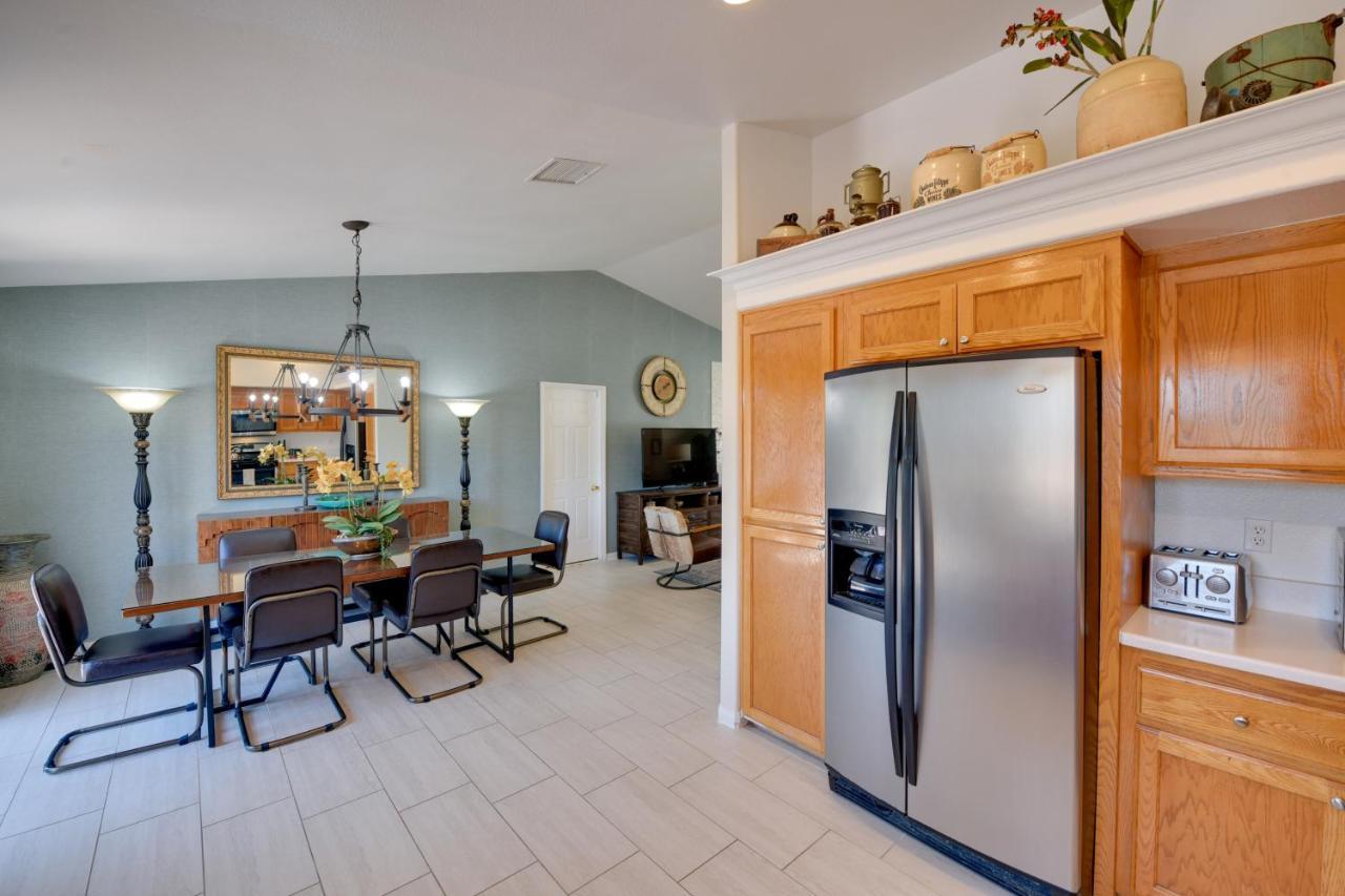 Updated Abode 22 Mi To Joshua Tree National Park! Morongo Valley Bagian luar foto