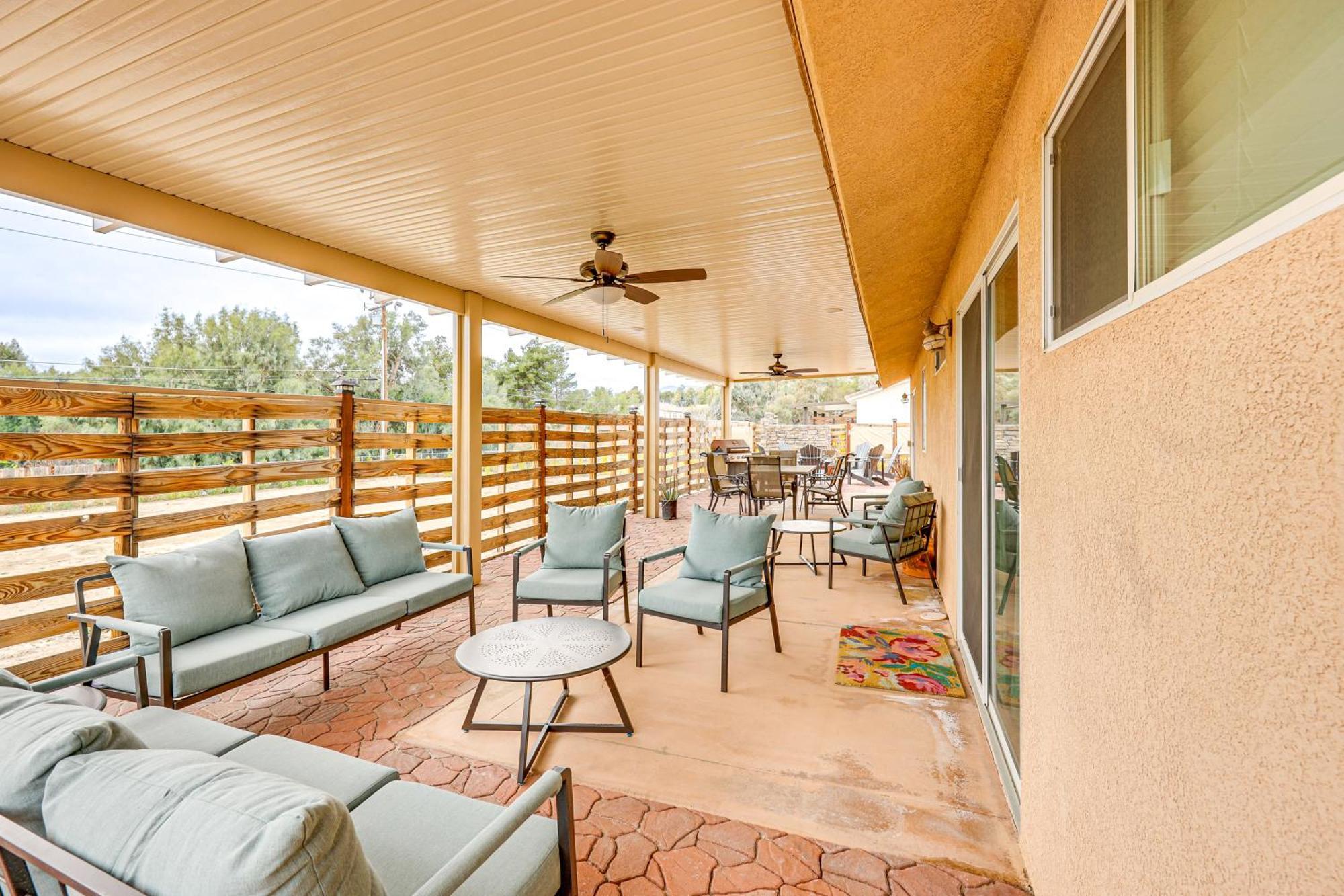 Updated Abode 22 Mi To Joshua Tree National Park! Morongo Valley Bagian luar foto